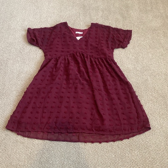 Elegant Burgundy Mini Dress - Picture 2 of 6